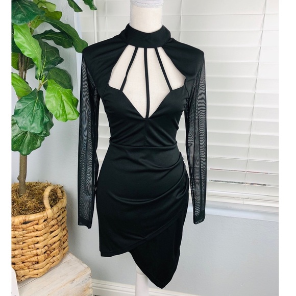 NWOT Cut Out Mock Neck Backless Contrast Mesh Tulip Hem Bodycon Black MINI DRESS - Picture 2 of 8